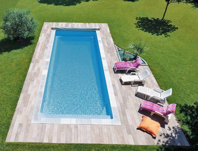 Piscine coque polyester gamme Kryptonite Piscine coque polyester gamme Kryptonite