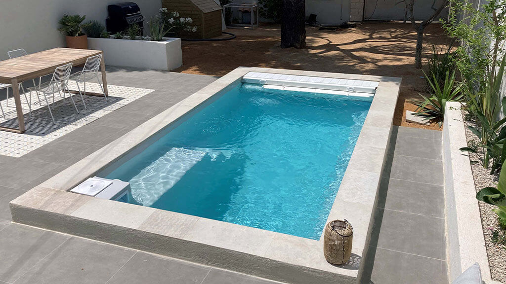 Piscine coque polyester gamme City Piscine coque polyester gamme City