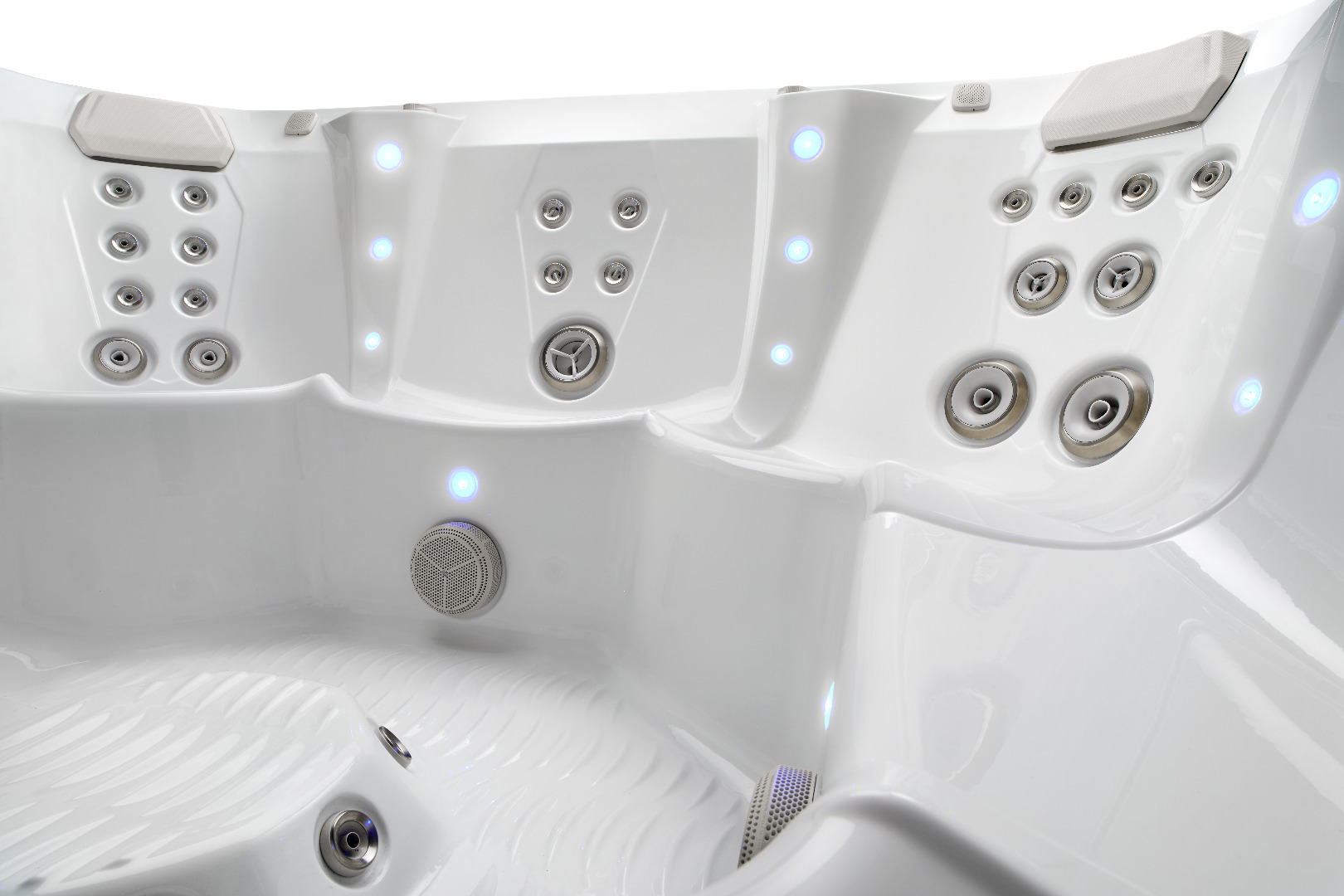 HyméO revendeur spa/jacuzzi Hotpspring