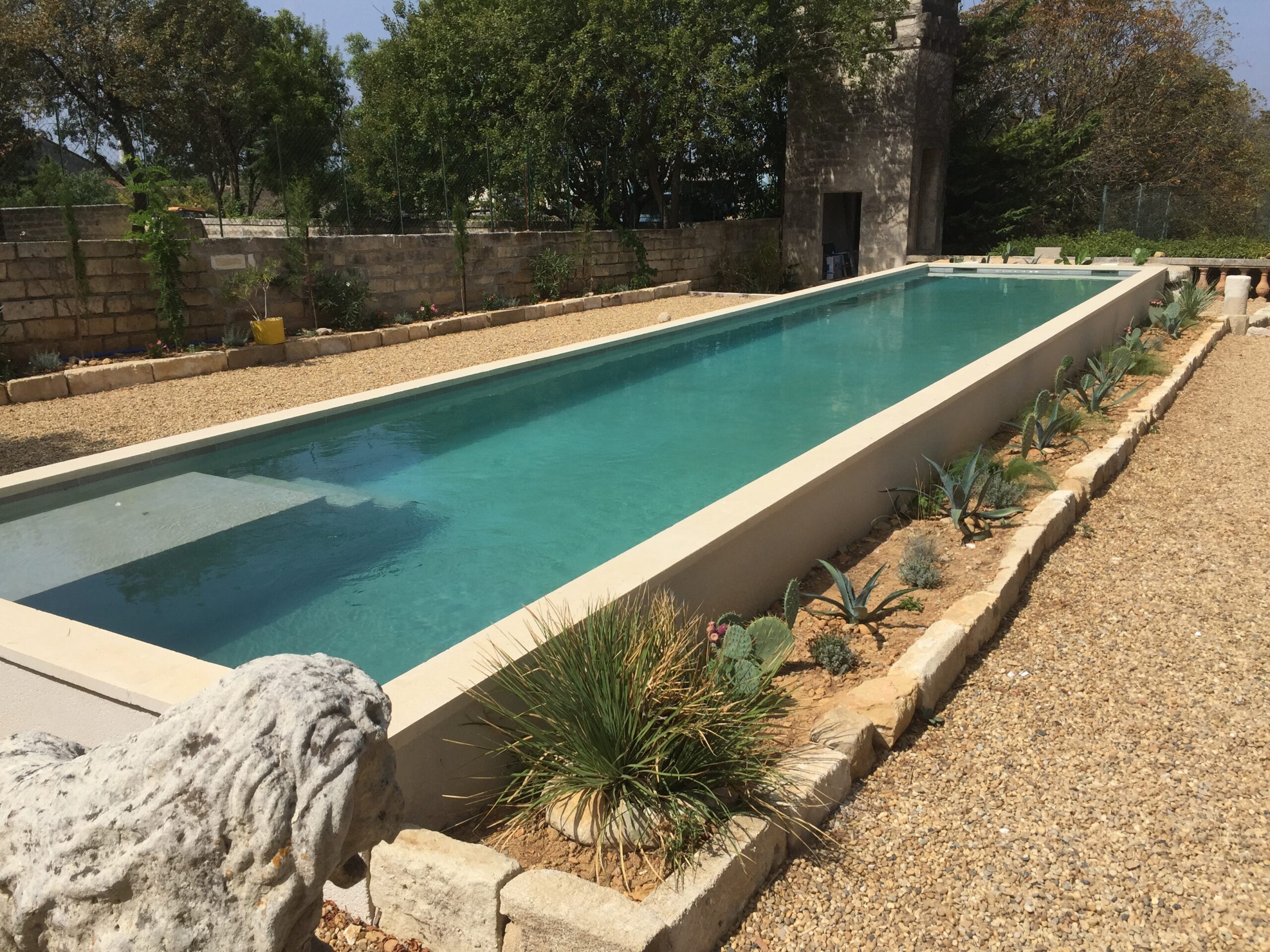 Constructeur piscines en béton à Montpellier