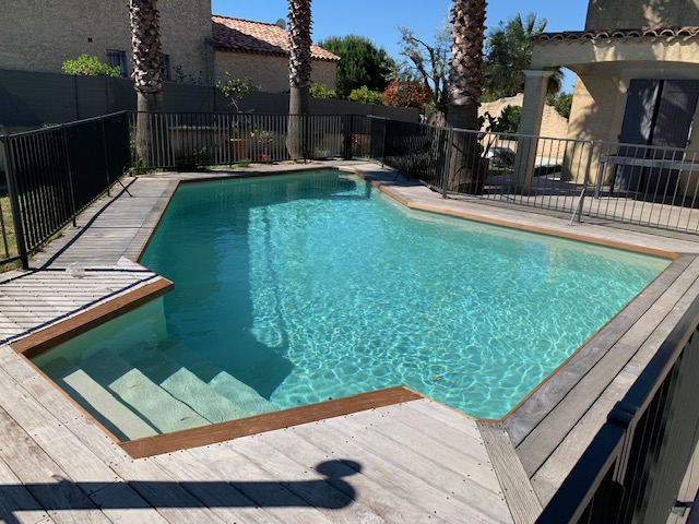 Piscine en béton HyméO