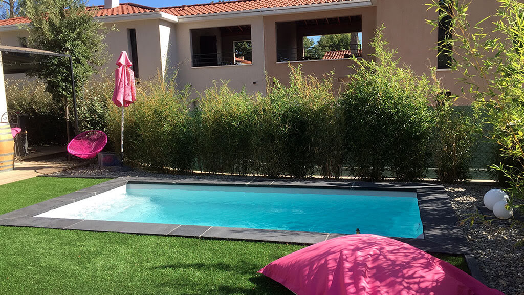 Vente piscine coque polyester gamme Starlite à Montpellier